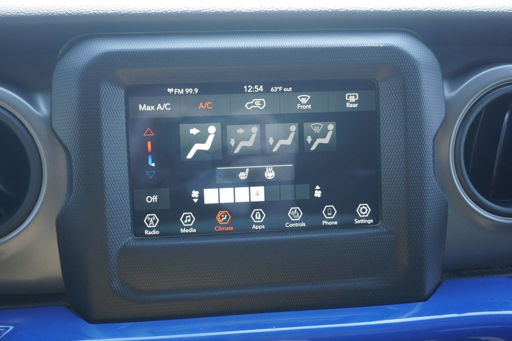 2022 Jeep Wrangler Unlimited Willys 4x4