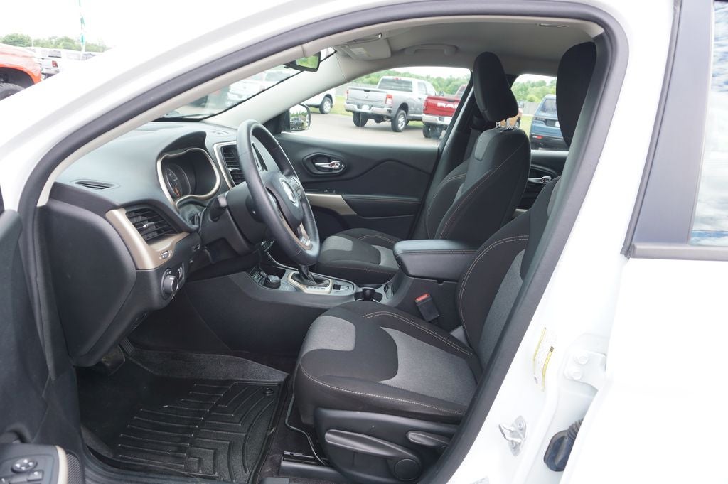 2017 Jeep Cherokee Sport 4x4
