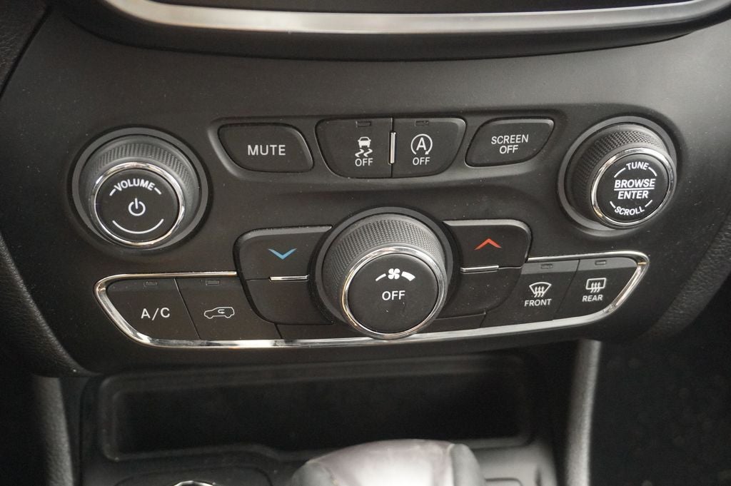 2021 Jeep Cherokee Latitude Lux 4x4