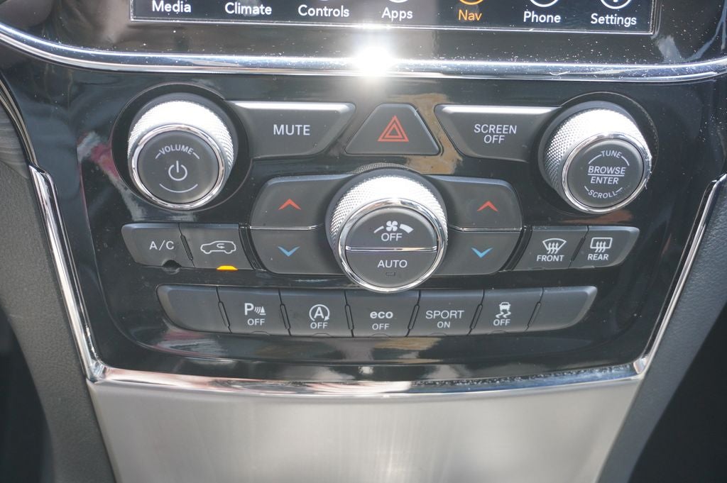 2022 Jeep Grand Cherokee WK Laredo X 4x4