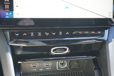2027 Jeep Grand Cherokee GRAND CHEROKEE LAREDO ALTITUDE 4X4