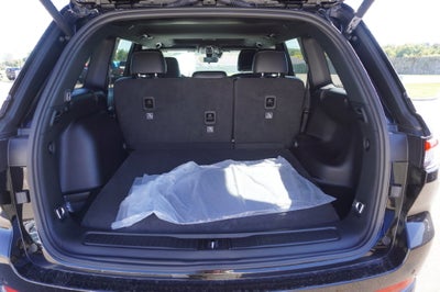 2027 Jeep Grand Cherokee GRAND CHEROKEE LAREDO ALTITUDE 4X4