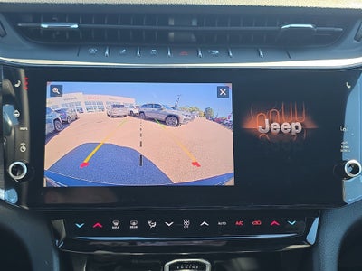 2027 Jeep Grand Cherokee GRAND CHEROKEE LAREDO ALTITUDE 4X4