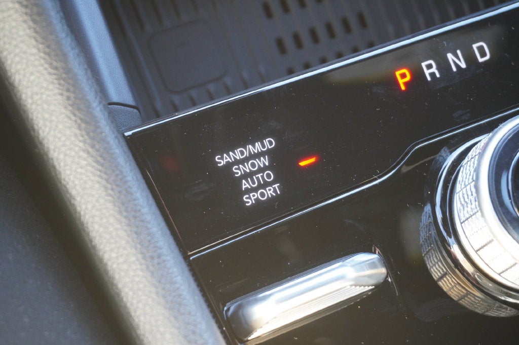 2027 Jeep Grand Cherokee GRAND CHEROKEE LAREDO ALTITUDE 4X4