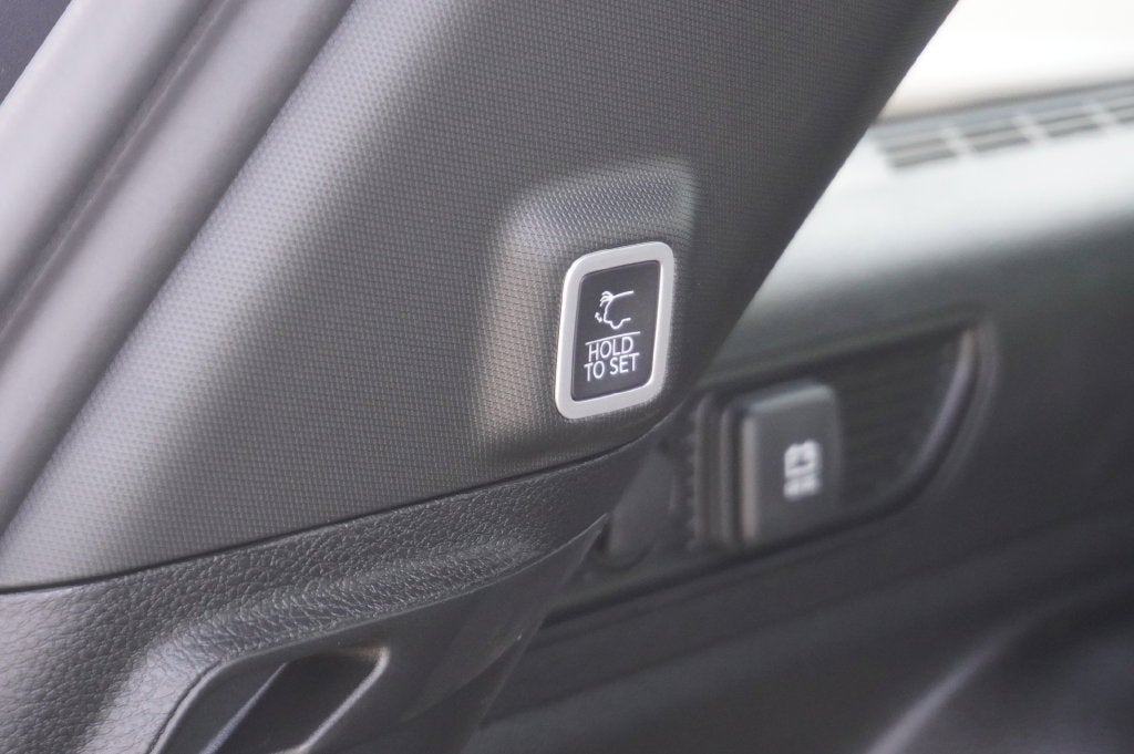 2027 Jeep Grand Cherokee GRAND CHEROKEE LAREDO ALTITUDE 4X4