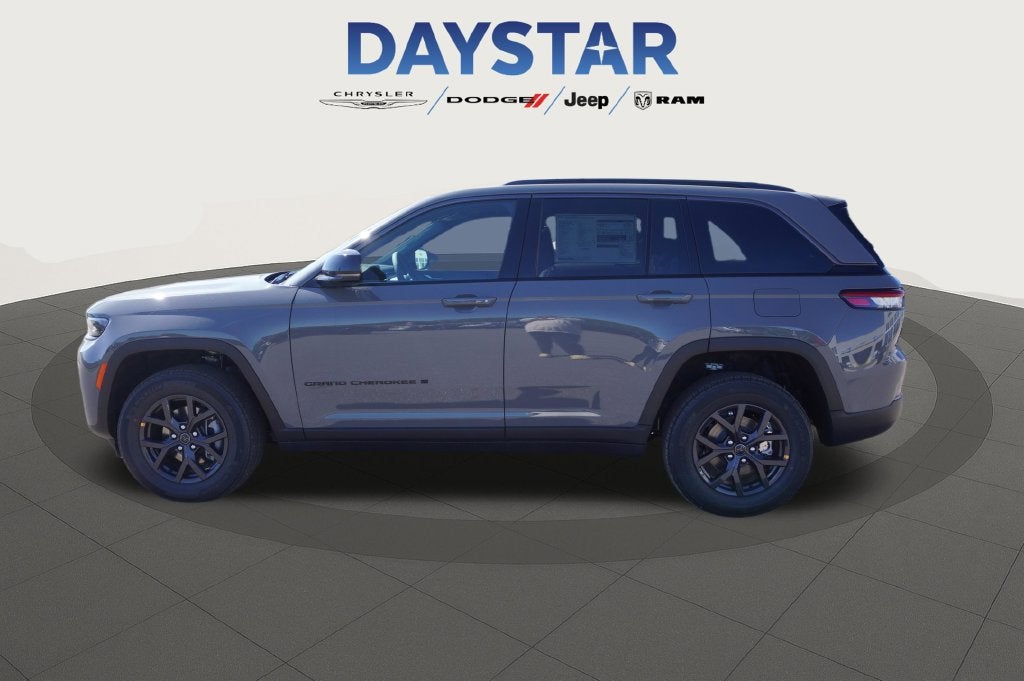 2027 Jeep Grand Cherokee GRAND CHEROKEE LAREDO ALTITUDE 4X4