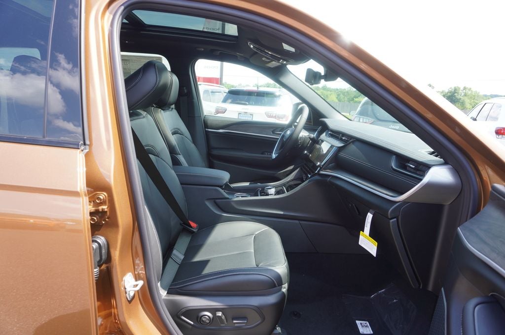 2026 Jeep Grand Cherokee GRAND CHEROKEE LIMITED RESERVE 4X4