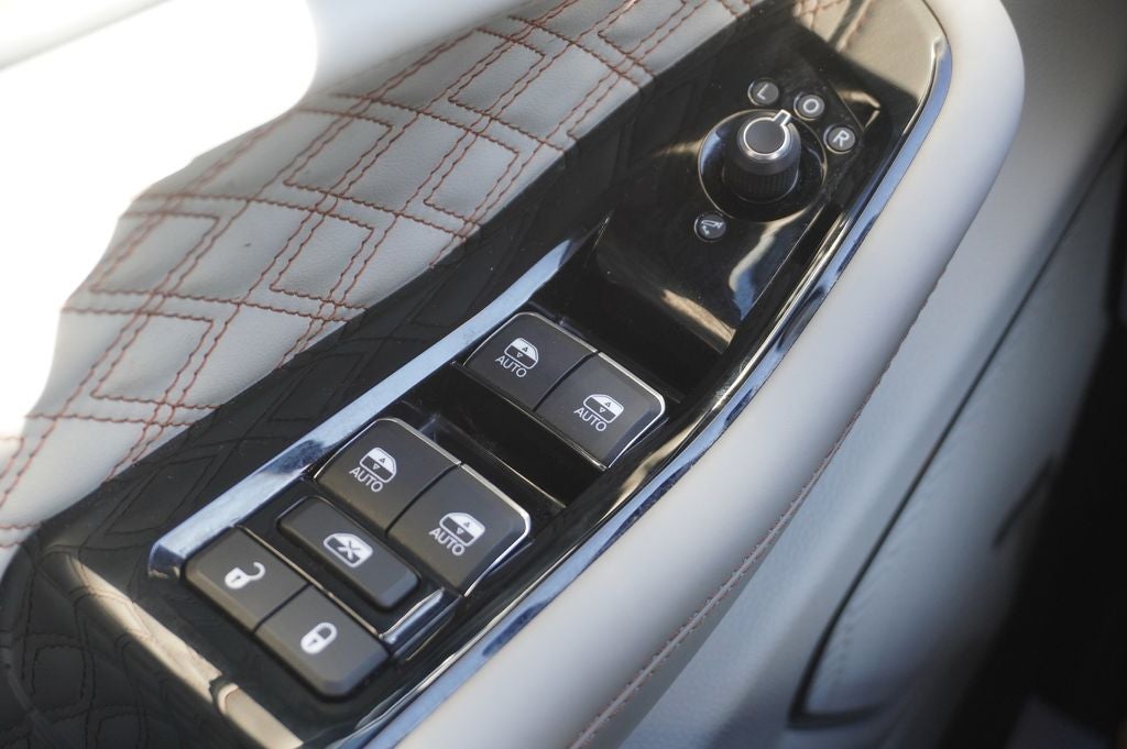 2022 Jeep Grand Cherokee Summit 4x4