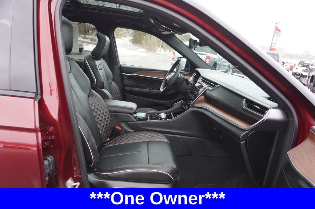 2025 Jeep Grand Cherokee Summit 4x4