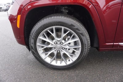 2025 Jeep Grand Cherokee Summit 4x4