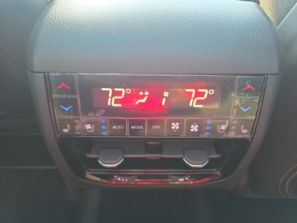 2027 Jeep Grand Cherokee GRAND CHEROKEE SUMMIT 4X4