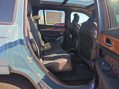 2027 Jeep Grand Cherokee GRAND CHEROKEE SUMMIT 4X4