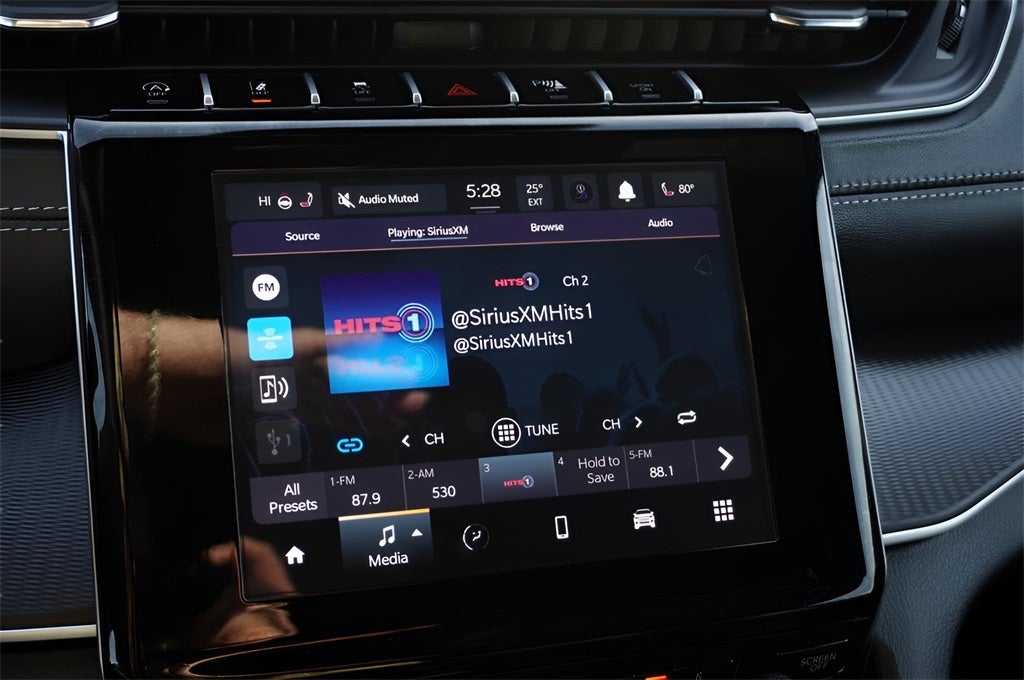 2025 Jeep Grand Cherokee GRAND CHEROKEE L ALTITUDE 4X4