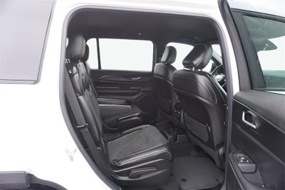 2025 Jeep Grand Cherokee GRAND CHEROKEE L ALTITUDE 4X4