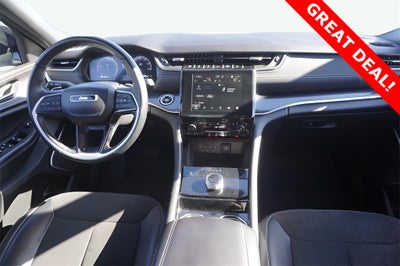 2022 Jeep Grand Cherokee L Altitude 4x4