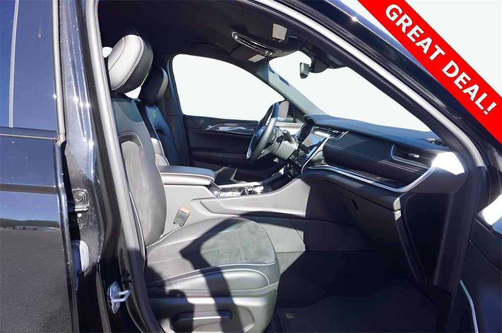 2022 Jeep Grand Cherokee L Altitude 4x4