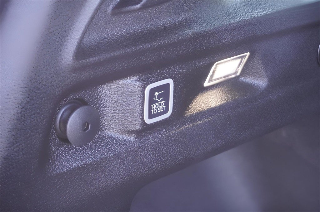 2025 Jeep Grand Cherokee GRAND CHEROKEE L ALTITUDE 4X4