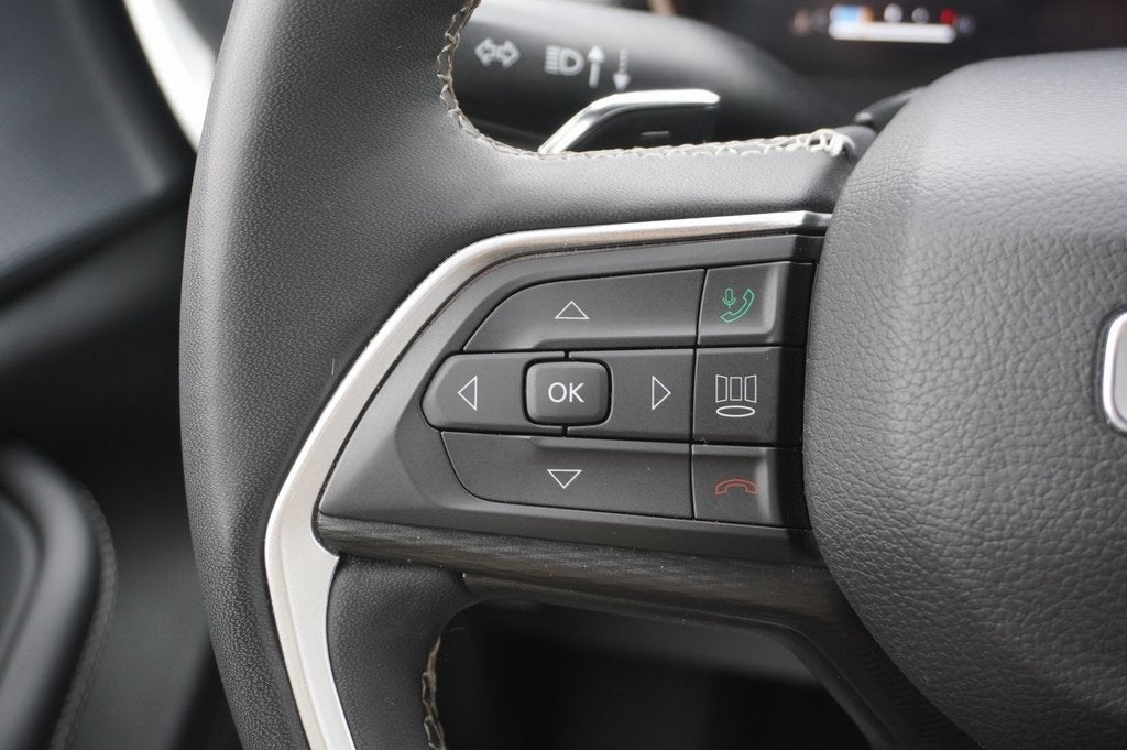 2023 Jeep Grand Cherokee L Altitude 4x4