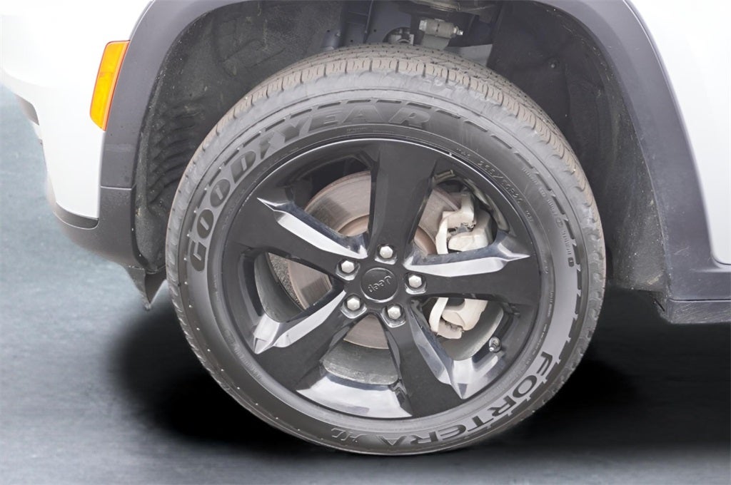 2023 Jeep Grand Cherokee L Altitude 4x4