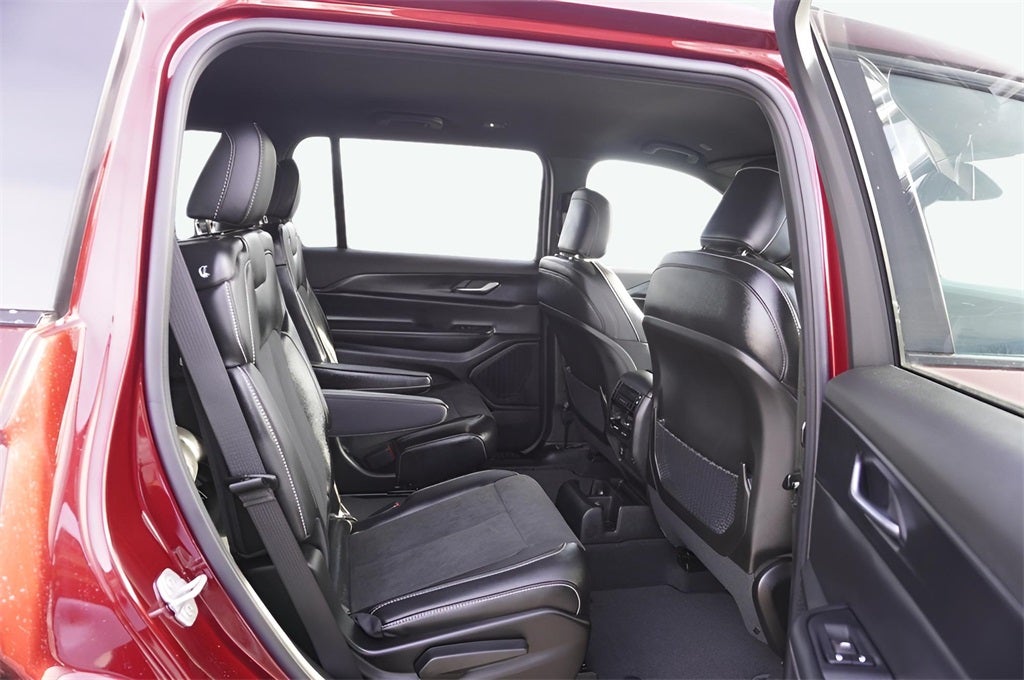 2025 Jeep Grand Cherokee GRAND CHEROKEE L ALTITUDE 4X4