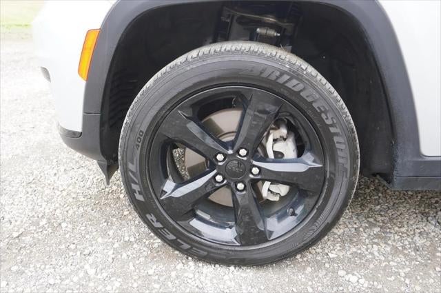 2023 Jeep Grand Cherokee L Altitude 4x4