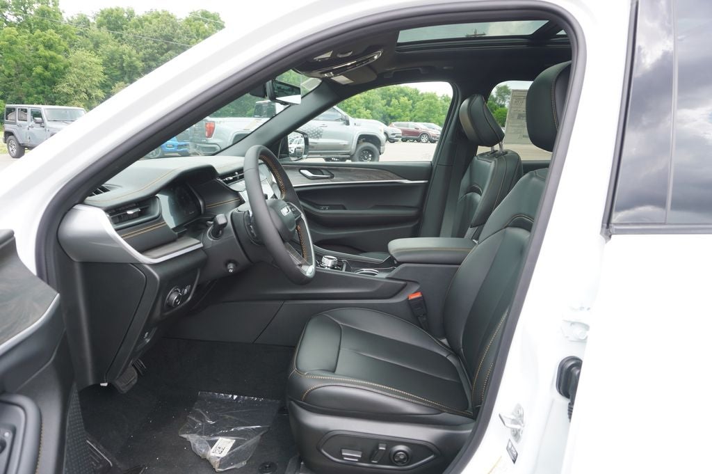 2026 Jeep Grand Cherokee GRAND CHEROKEE L 85TH ANNIVERSARY EDITION 4X4