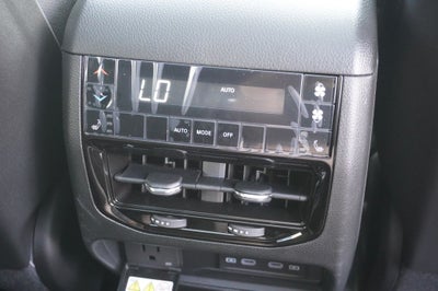 2026 Jeep Grand Cherokee GRAND CHEROKEE L LIMITED RESERVE 4X4