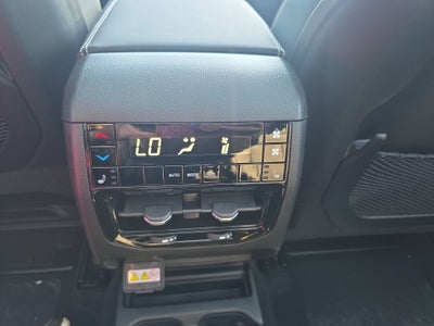 2027 Jeep Grand Cherokee GRAND CHEROKEE L LIMITED RESERVE 4X4