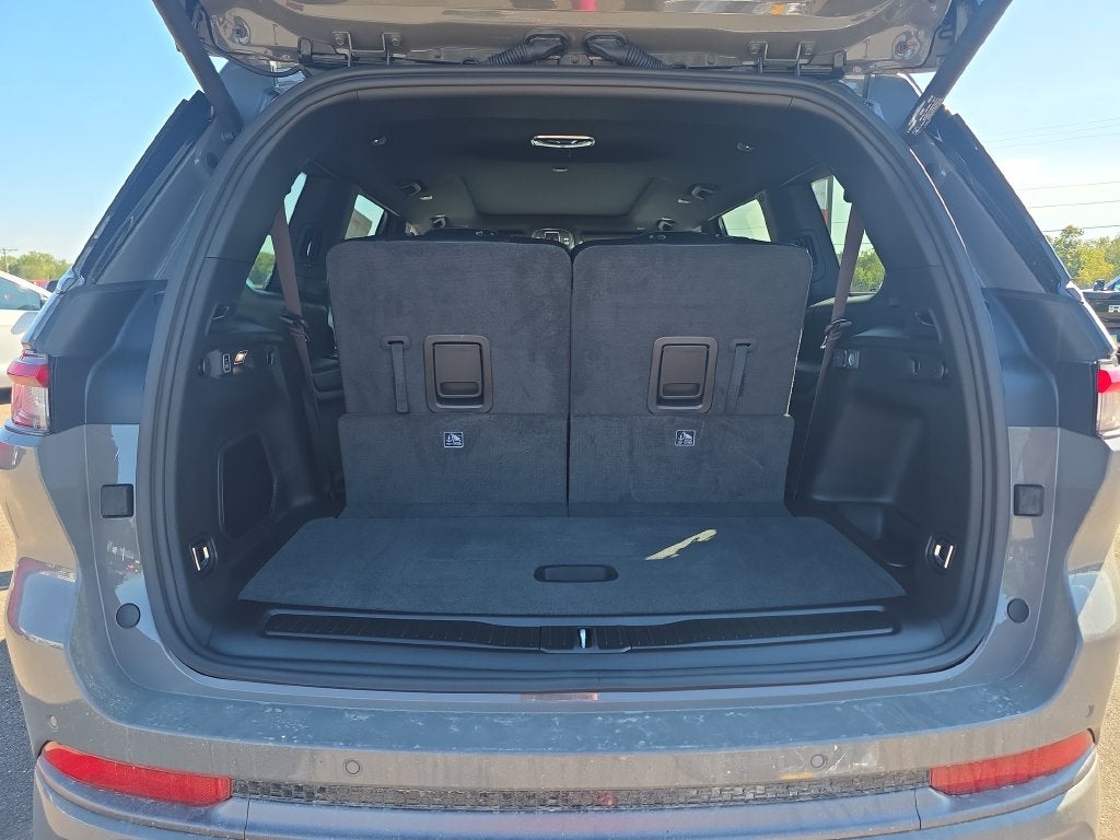 2027 Jeep Grand Cherokee GRAND CHEROKEE L LIMITED RESERVE 4X4