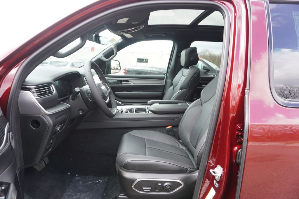 2026 Jeep Grand Wagoneer GRAND WAGONEER LIMITED ALTITUDE 4X4