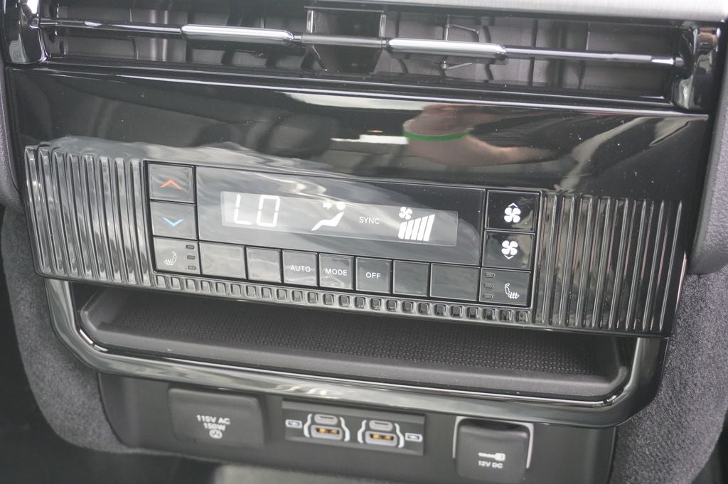 2026 Jeep Grand Wagoneer GRAND WAGONEER LIMITED ALTITUDE 4X4