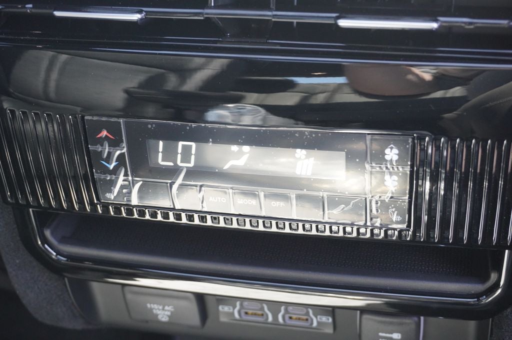 2026 Jeep Grand Wagoneer GRAND WAGONEER LIMITED ALTITUDE 4X4