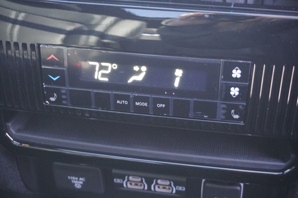 2026 Jeep Grand Wagoneer GRAND WAGONEER LIMITED ALTITUDE 4X4