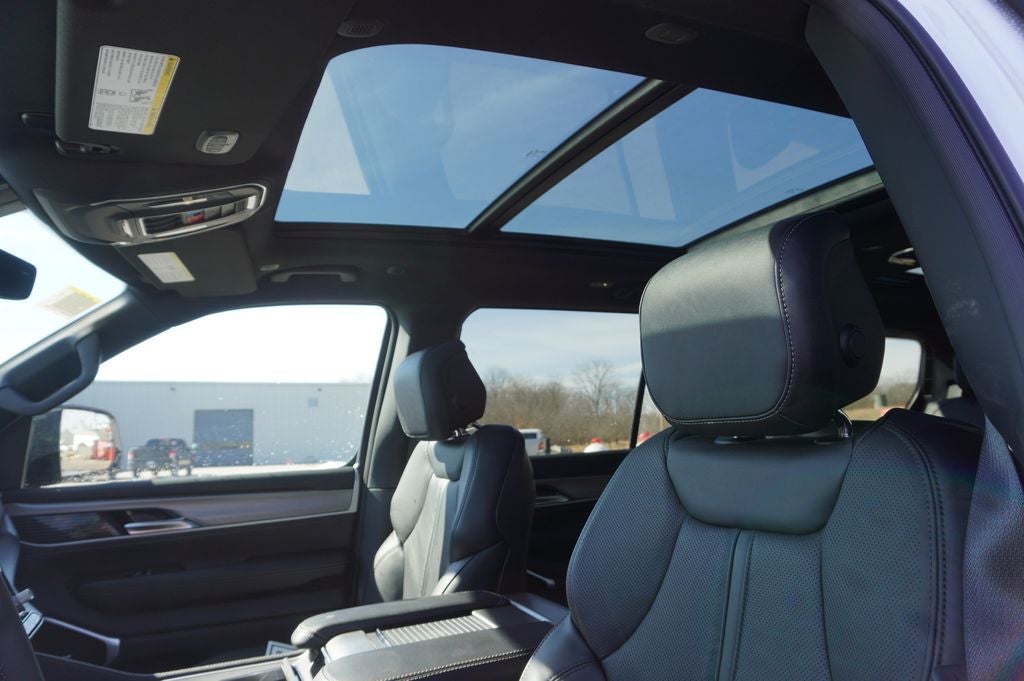 2026 Jeep Grand Wagoneer GRAND WAGONEER LIMITED ALTITUDE 4X4