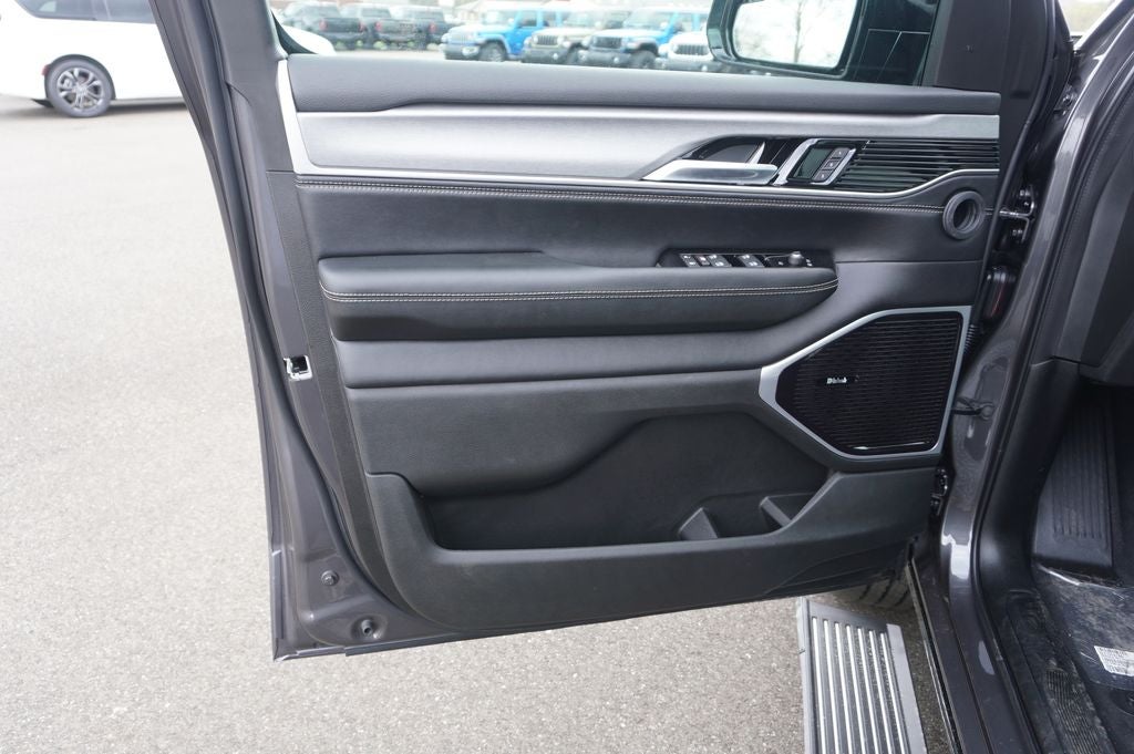 2026 Jeep Grand Wagoneer GRAND WAGONEER LIMITED ALTITUDE 4X4