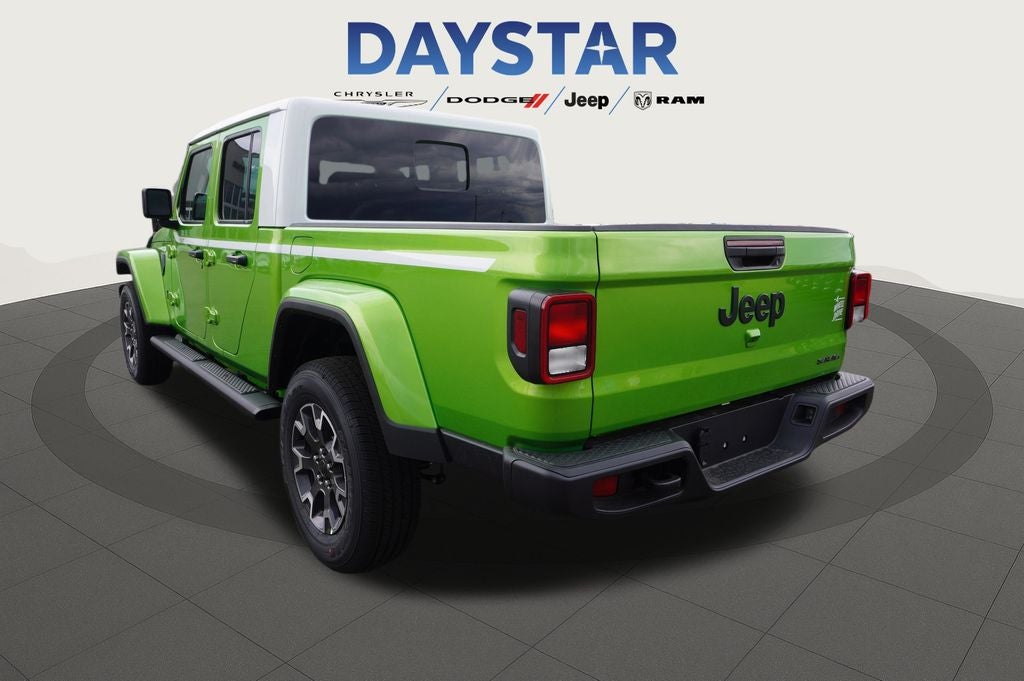 2026 Jeep Gladiator GLADIATOR SAHARA 4X4