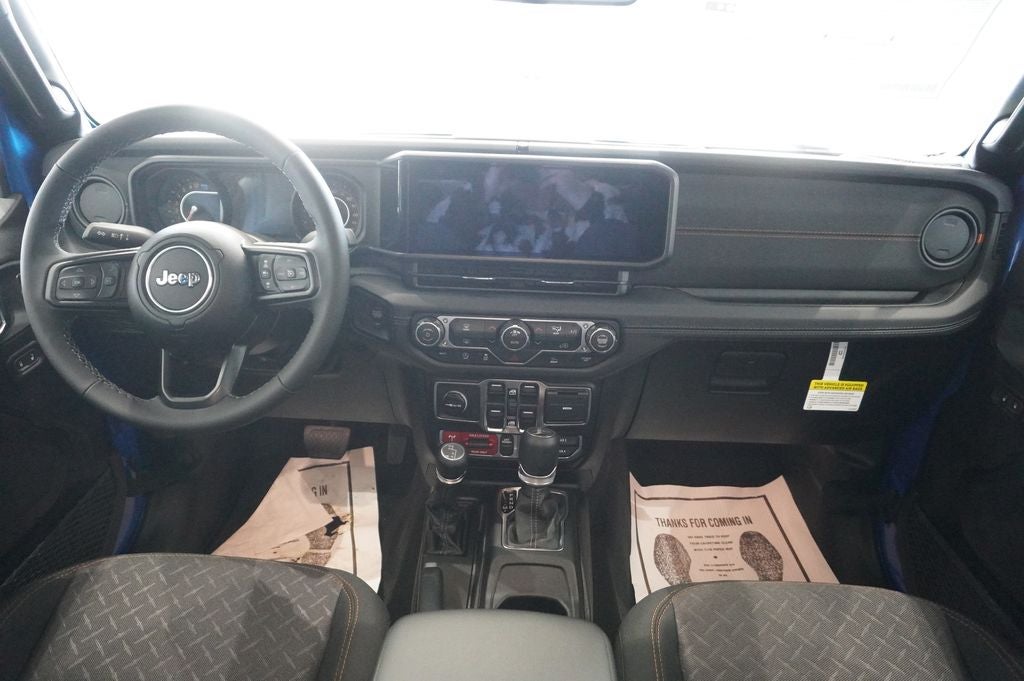 2026 Jeep Gladiator GLADIATOR MOJAVE 4X4