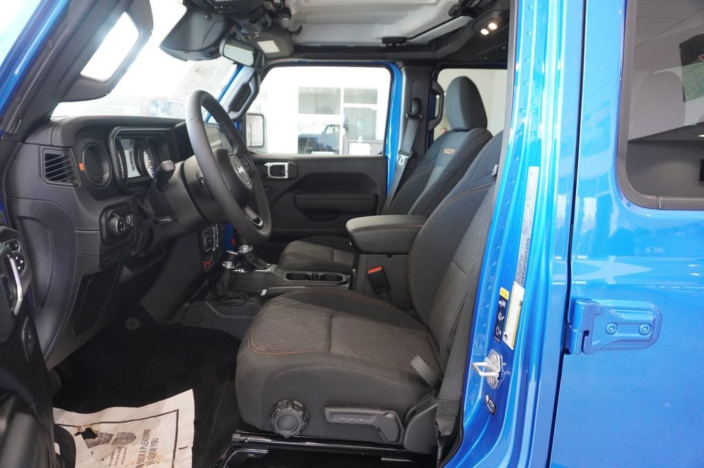 2026 Jeep Gladiator GLADIATOR MOJAVE 4X4