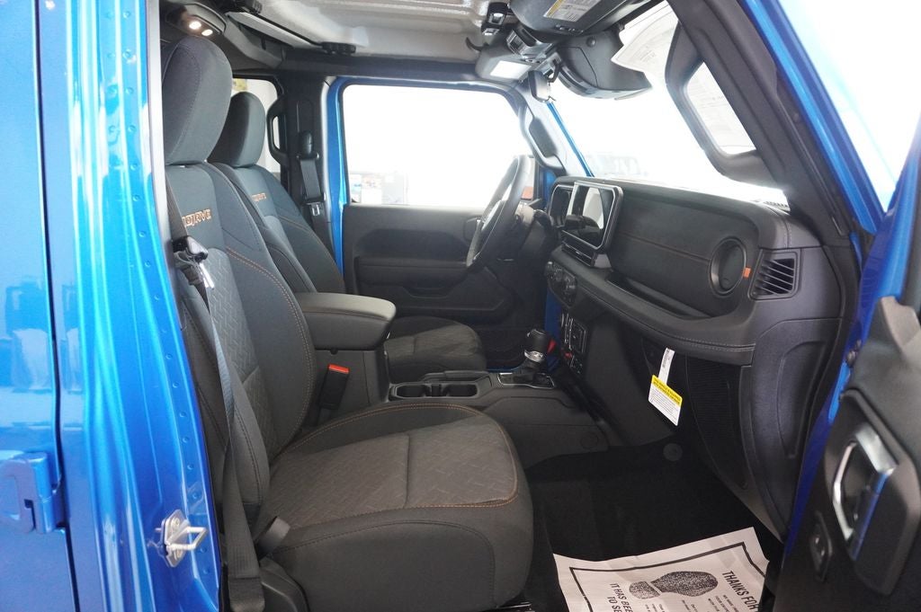 2026 Jeep Gladiator GLADIATOR MOJAVE 4X4