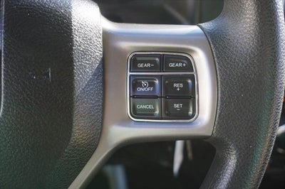 2021 RAM 1500 Classic SLT Crew Cab 4x4 5'7' Box