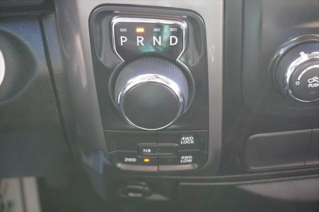 2021 RAM 1500 Classic SLT Crew Cab 4x4 5'7' Box
