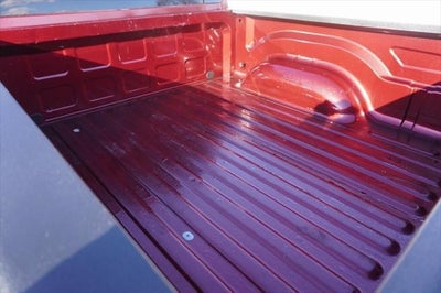 2021 RAM 1500 Classic SLT Crew Cab 4x4 5'7' Box