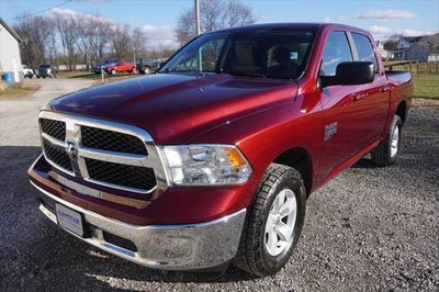 2021 RAM 1500 Classic SLT Crew Cab 4x4 5'7' Box