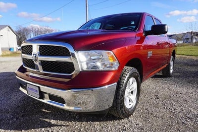 2021 RAM 1500 Classic SLT Crew Cab 4x4 5'7' Box