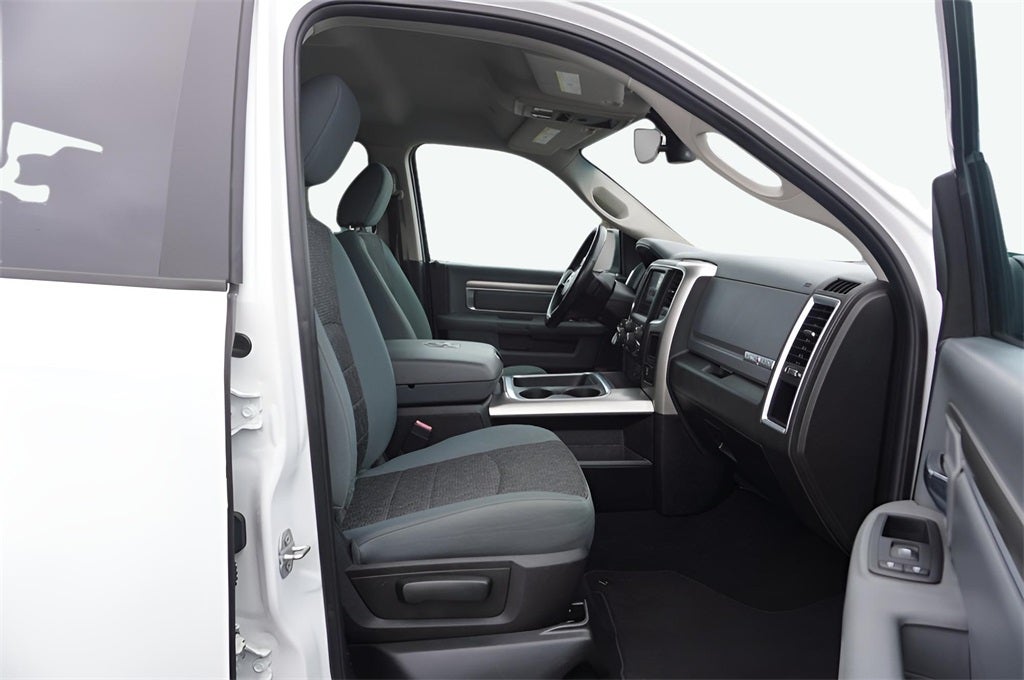 2019 RAM 1500 Classic Lone Star Crew Cab 4x4 5'7' Box