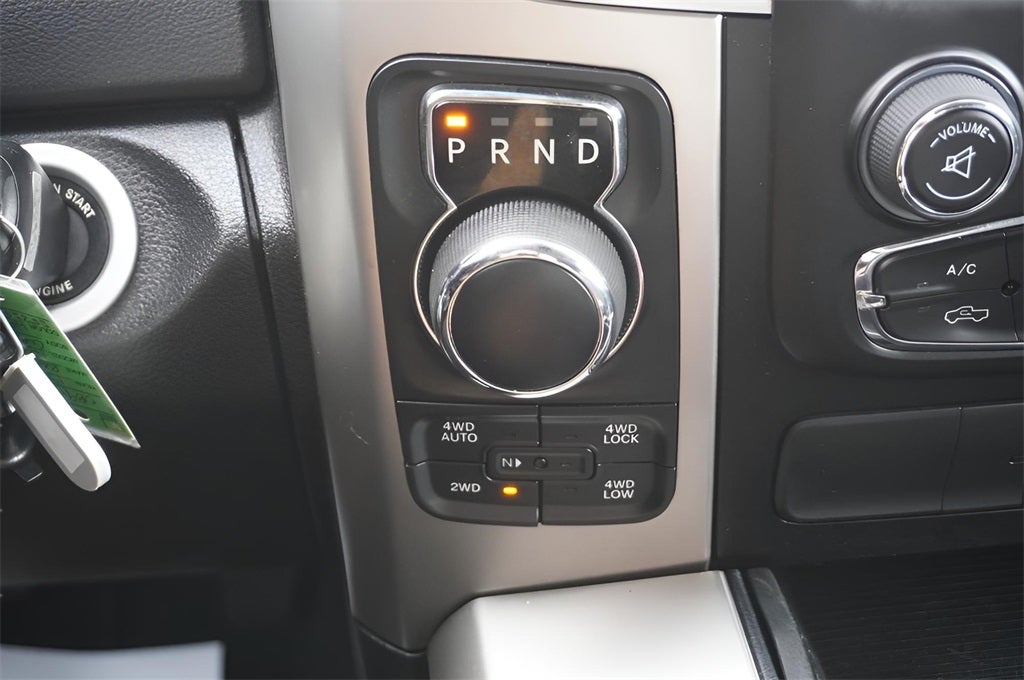 2019 RAM 1500 Classic Lone Star Crew Cab 4x4 5'7' Box