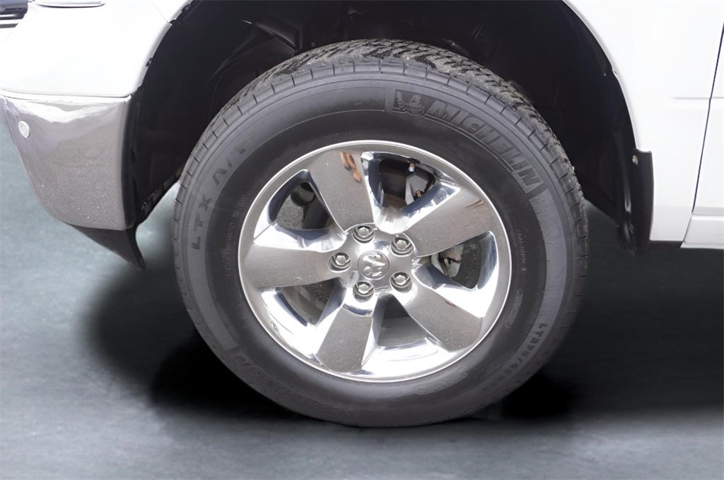 2019 RAM 1500 Classic Lone Star Crew Cab 4x4 5'7' Box