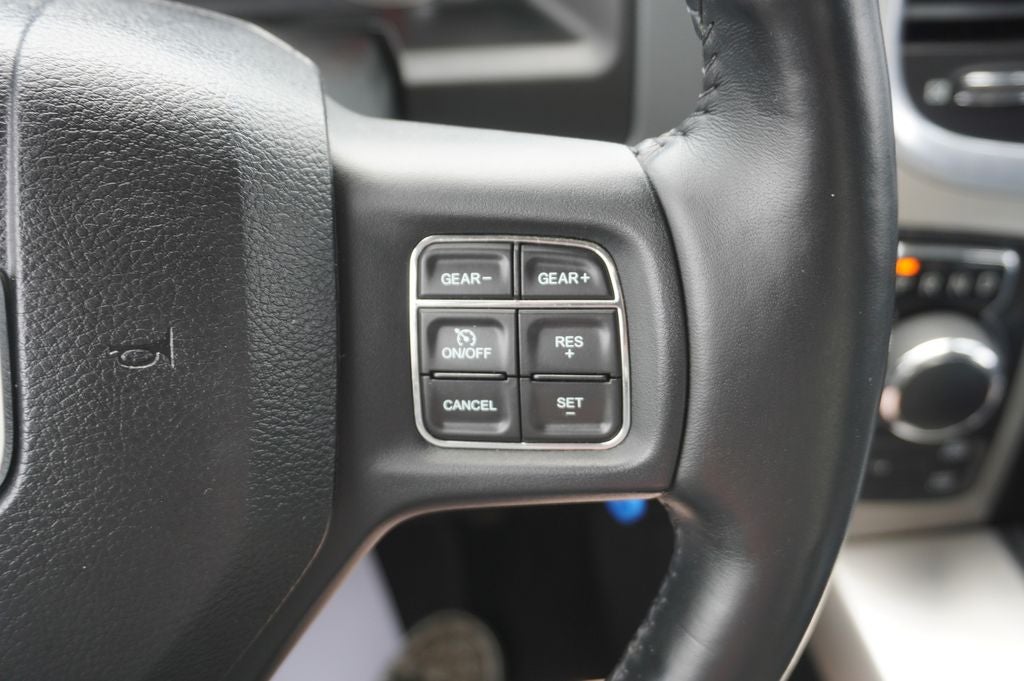 2019 RAM 1500 Classic Big Horn Crew Cab 4x4 5'7' Box