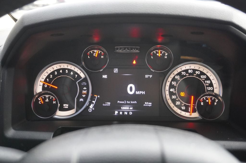 2018 RAM 1500 Lone Star Crew Cab 4x4 5'7' Box