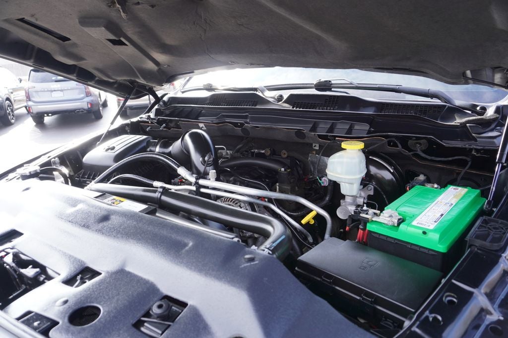 2018 RAM 1500 Lone Star Crew Cab 4x4 5'7' Box